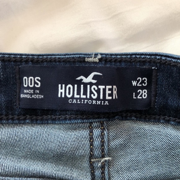 Hollister Dark-Wash High Rise Jeggings - Picture 3 of 4
